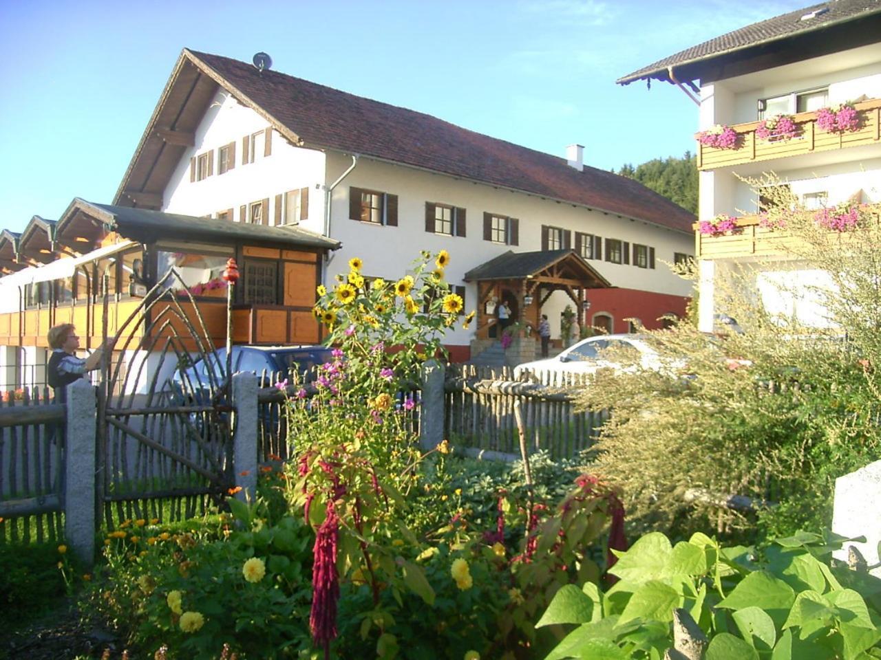 Landhotel Weingarten Haibach  Eksteriør billede